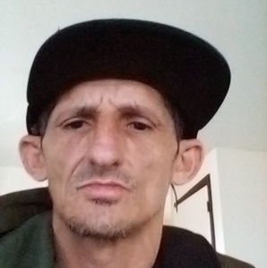 Meet your Posher, Anibal